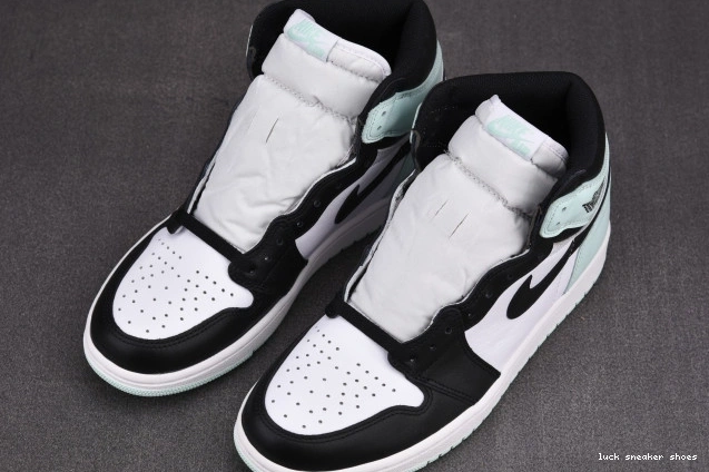 Rep LUCY Retro 1 861428-100 High Igloo Jordan 0812